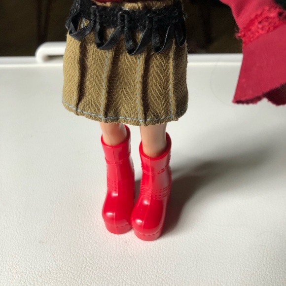 Bratz First Edition Yasmin Doll 2001 MGA Entertainment Long Hair Red Shirt - Picture 6 of 9